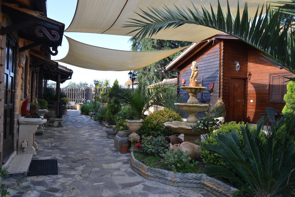 Agriturismo Borgo Dell'Aschetto Marina di Cerveteri Екстериор снимка